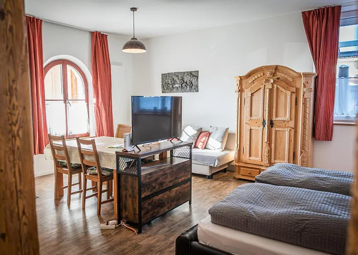 Hopfenalm Apartment *